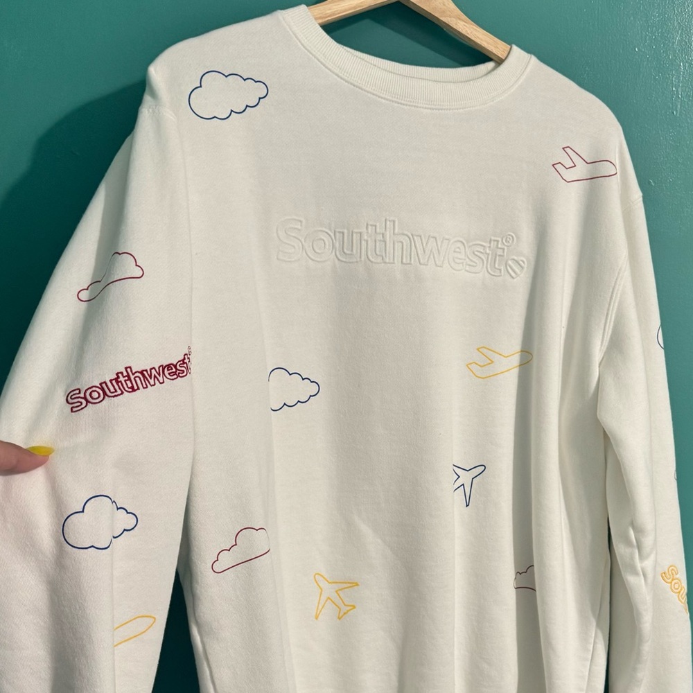 *Rare* Embroidered Southwest Airlines Crewneck Sweater Unisex